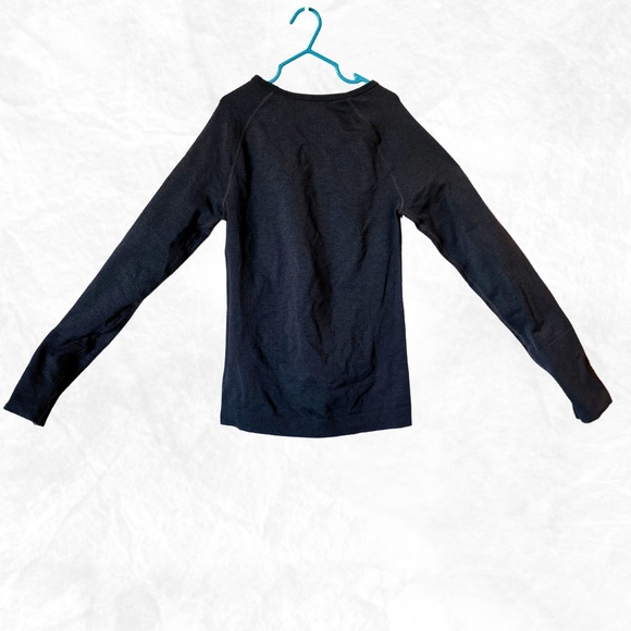 ✨FREE WITH ANY $30 PURCHASE✨ Workout Long Sleeve Shirts for Gym Yoga Running Top - Picture 7 of 11